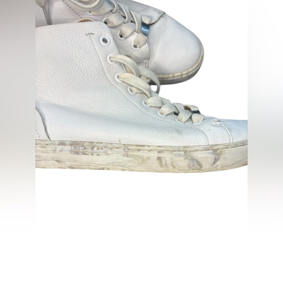 Frye Ivy High Top White Gray
MARBLE soles RARE Designer Sneakers sz 8.5 used - Picture 3 of 9